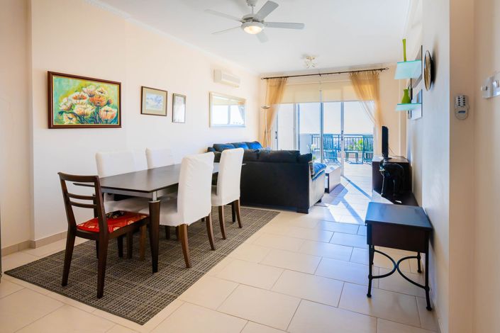 Image No.5-Appartement de 2 chambres à vendre à Mesa Chorion