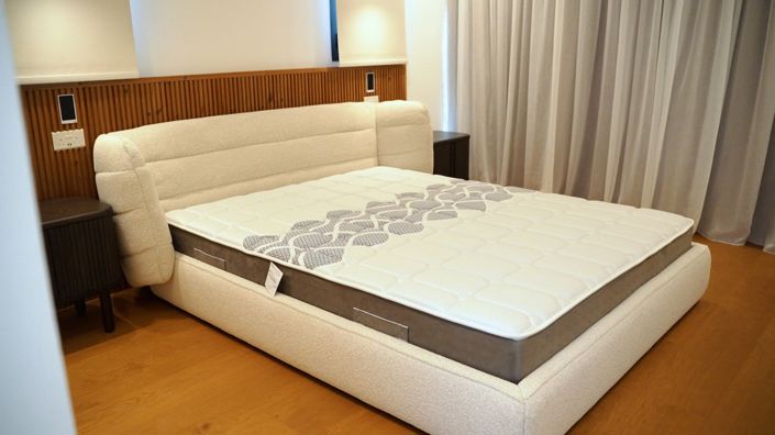 Image No.20-6 Bed House for sale