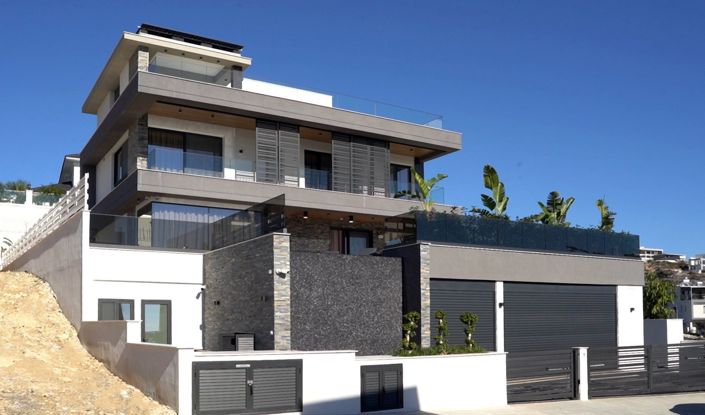 Image No.28-6 Bed House for sale