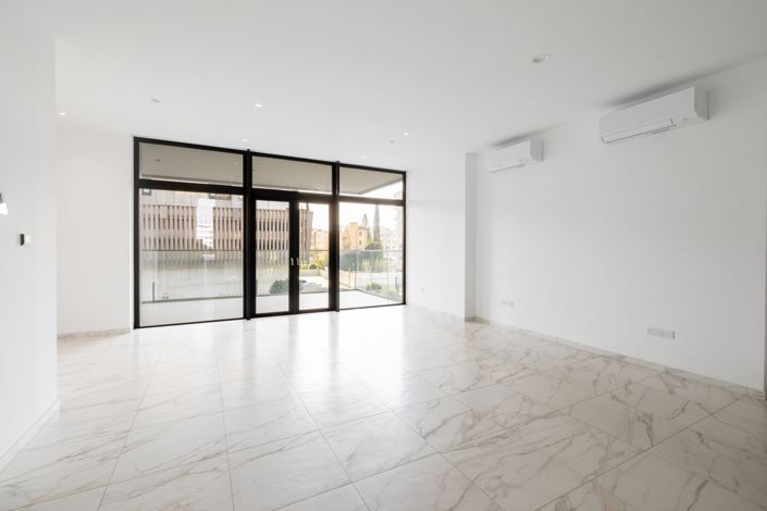 Image No.6-3 Bed Apartment for sale