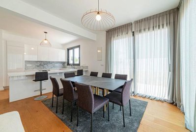 8ccab45a-119f-4f3c-b933-207ce7f4d1ec