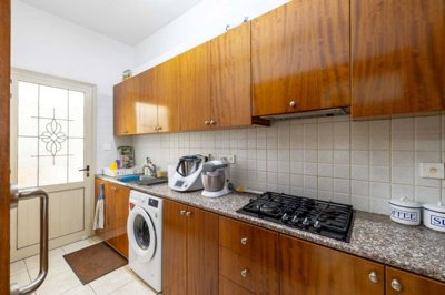 ed4e4128-d6e6-44a5-9085-e821d1786d56