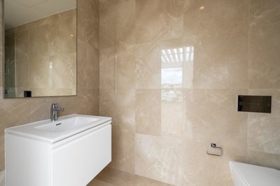 c5a8765b-9a75-4a61-aaad-4379087b35bf