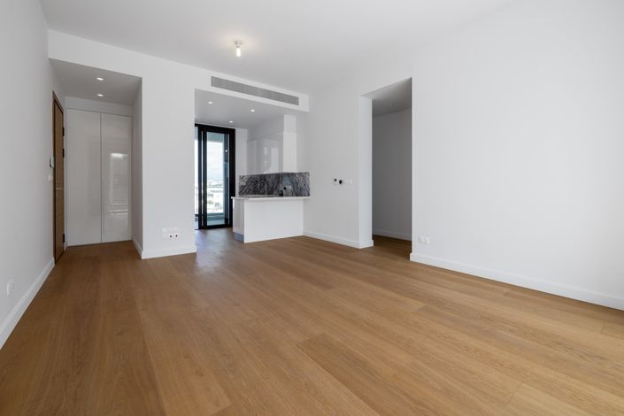 Image No.4-3 Bed Penthouse for sale