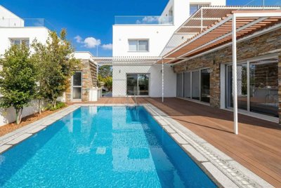 76050906-a1f0-4837-a776-dca9c6bf666d