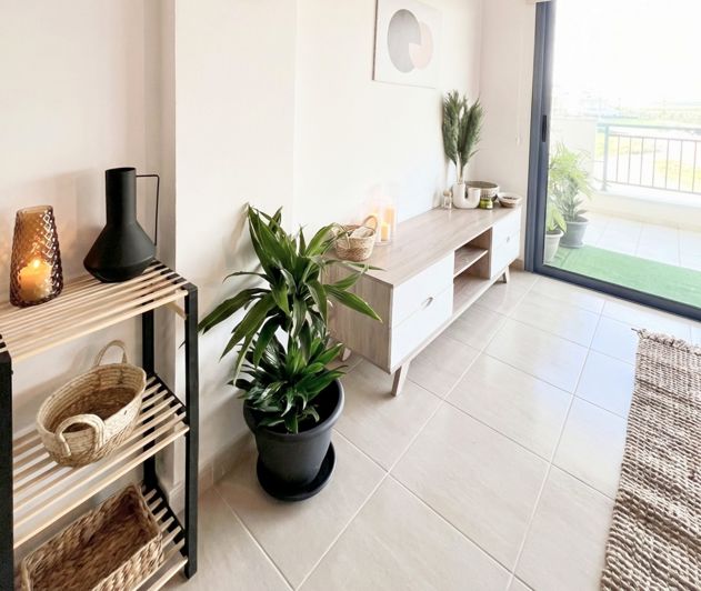 Image No.8-2 Bed Apartment for sale