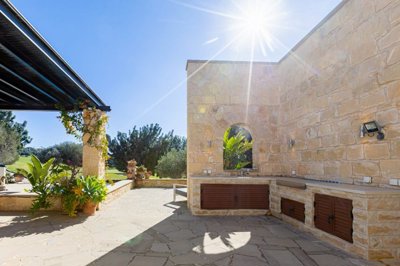 77c8a966-91a5-4d58-b87e-830e3b231f13