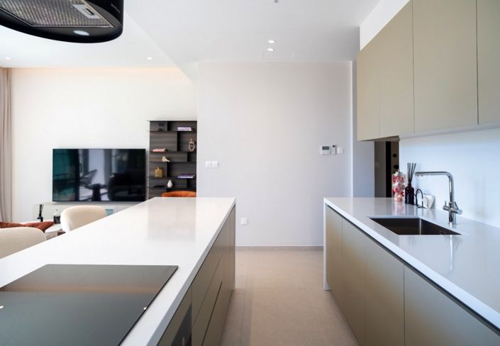 Image No.10-1 Bed Apartment for sale