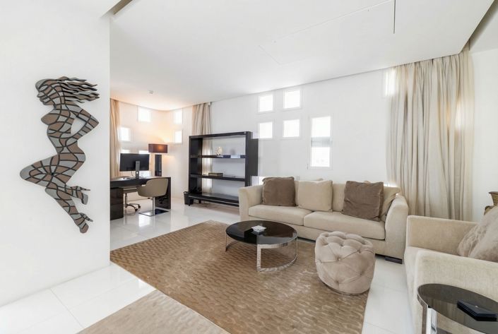 Image No.15-3 Bed Apartment for sale