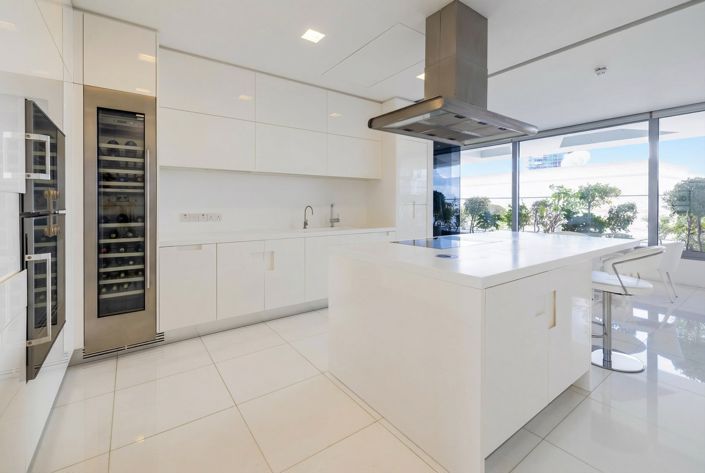 Image No.19-3 Bed Apartment for sale