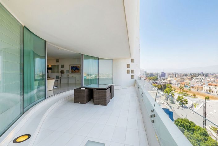 Image No.7-3 Bed Apartment for sale