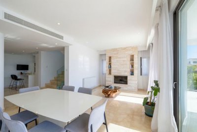 68141f9d-02e3-4fde-ba84-c8e22e5d7e5f