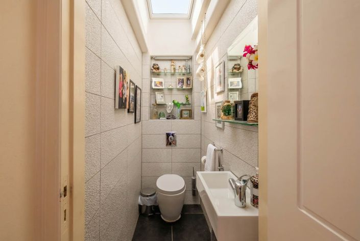 Image No.18-4 Bed House for sale