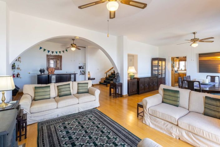 Image No.19-4 Bed House for sale