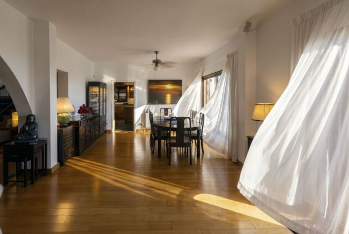 Image No.23-4 Bed House for sale