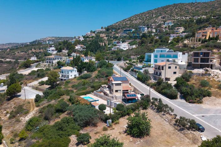Image No.30-4 Bed House for sale