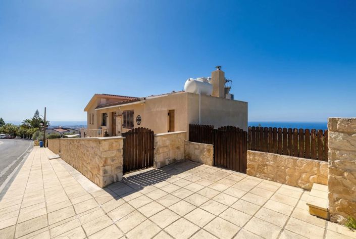 Image No.5-4 Bed House for sale