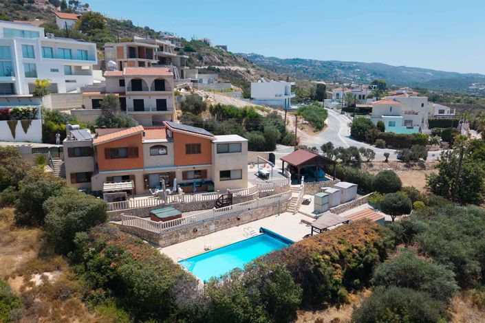 Image No.5-4 Bed House for sale