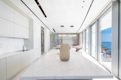 f8f8c634-b628-4450-8226-762928fb091d