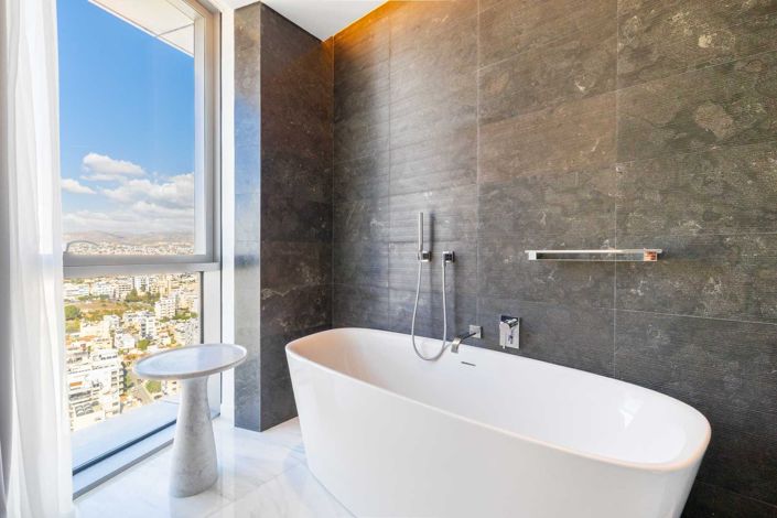 Image No.17-3 Bed Apartment for sale