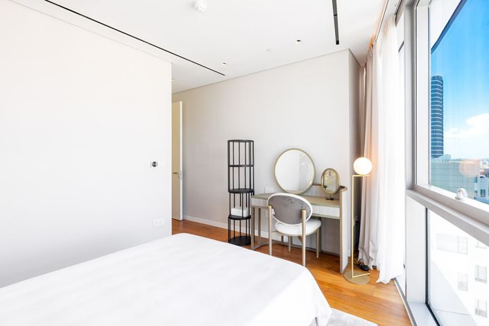 Image No.23-3 Bed Apartment for sale