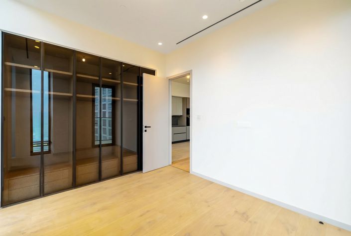 Image No.12-1 Bed Apartment for sale