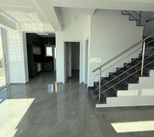 2f9690a7-8cc5-47a8-af8c-d92a27d33647