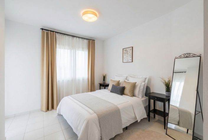 Image No.10-1 Bed Apartment for sale