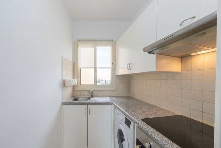 Image No.11-1 Bed Apartment for sale