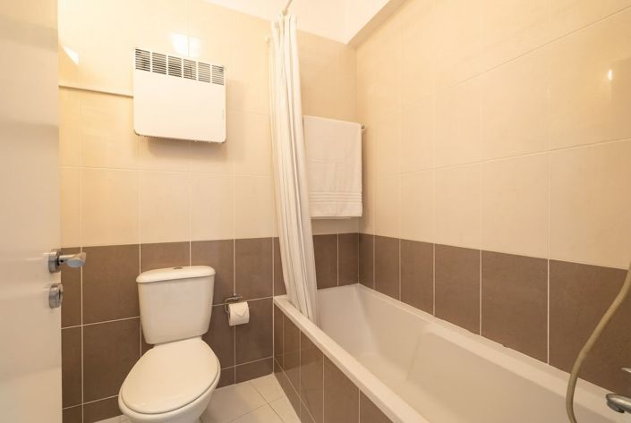 Image No.12-1 Bed Apartment for sale