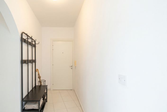 Image No.9-1 Bed Apartment for sale