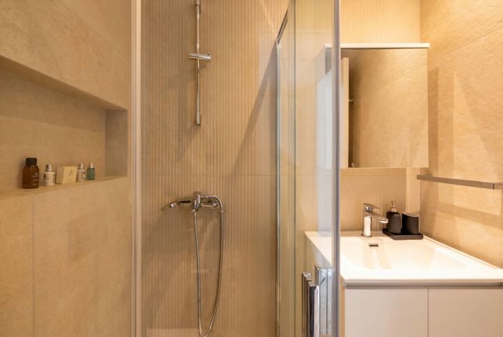 Image No.10-Studio for sale