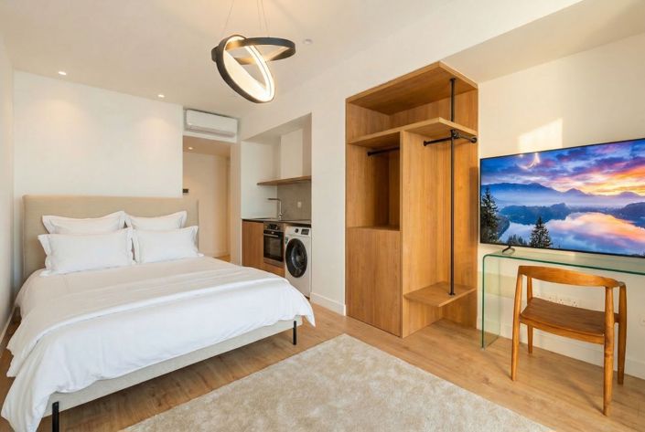 Image No.2-Studio for sale