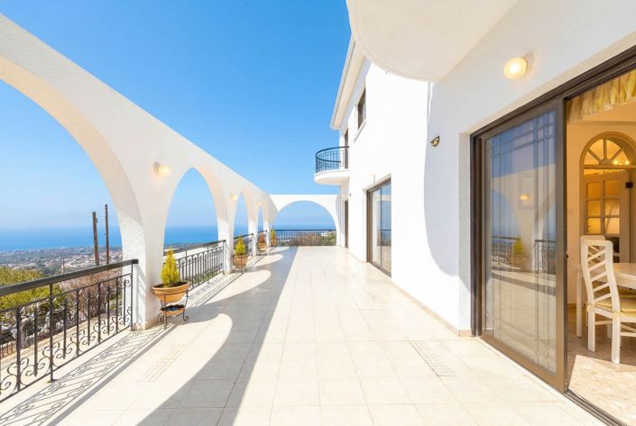 Image No.26-5 Bed House for sale