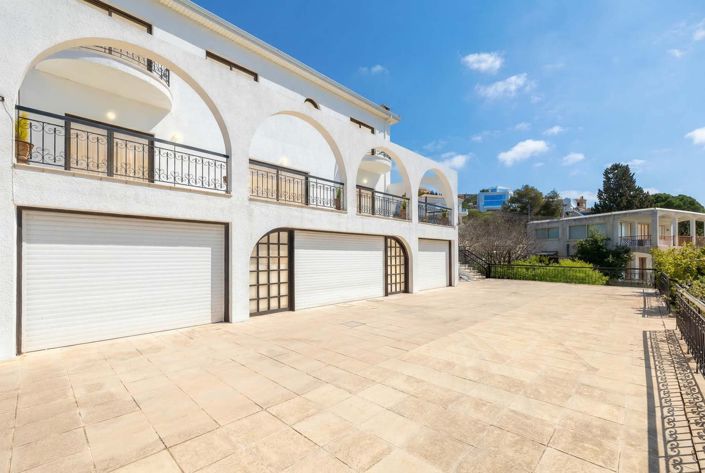 Image No.28-5 Bed House for sale