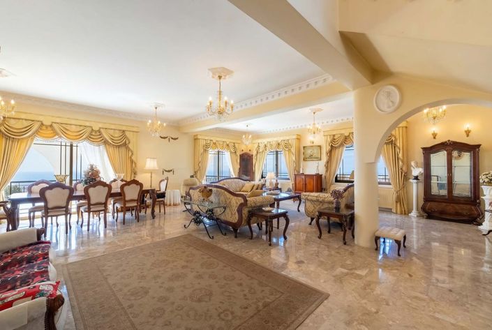 Image No.5-5 Bed House for sale