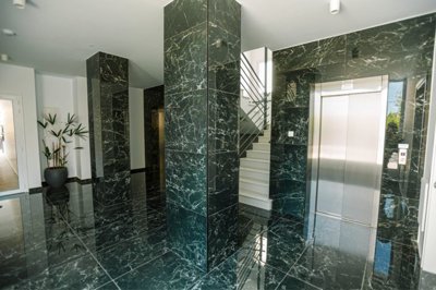 f1bd4341-2bca-46f2-bfae-1273a0a4610a