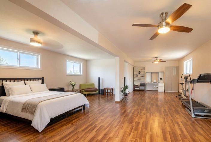 Image No.14-3 Bed House for sale