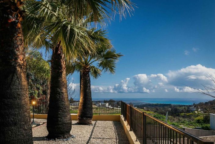 Image No.24-3 Bed House for sale