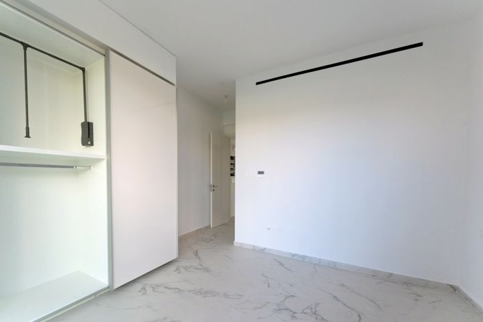 Image No.18-2 Bed Apartment for sale