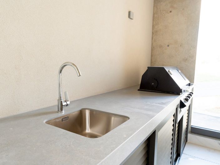 Image No.23-2 Bed Apartment for sale