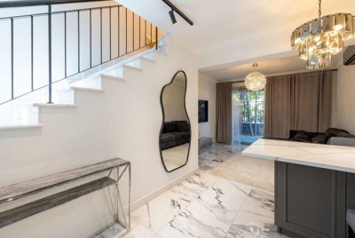 f5cf646b-7239-413b-8be6-3bb241277bc9