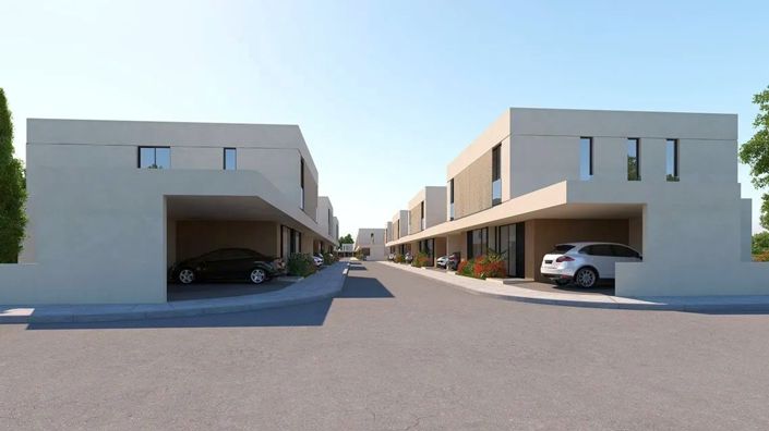 Image No.15-3 Bed House for sale