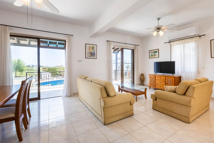 Image No.4-3 Bed House for sale