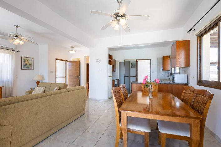 Image No.7-3 Bed House for sale