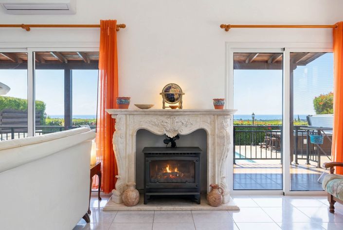 Image No.10-4 Bed House for sale