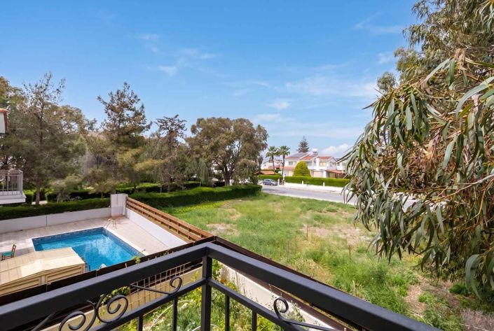 Image No.19-4 Bed House for sale