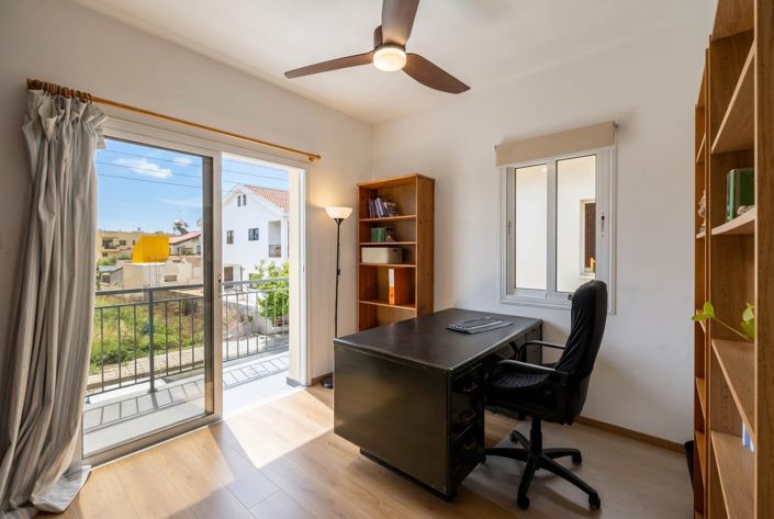 Image No.23-4 Bed House for sale