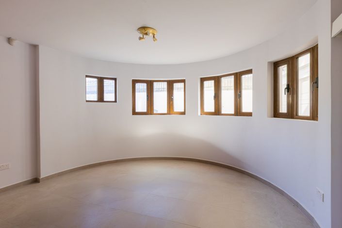 Image No.15-Maison de 6 chambres à vendre à Germasogeia