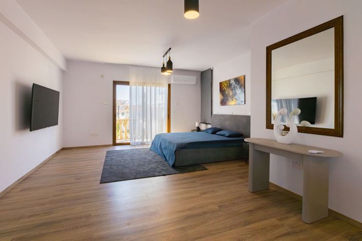 Image No.17-Maison de 6 chambres à vendre à Germasogeia